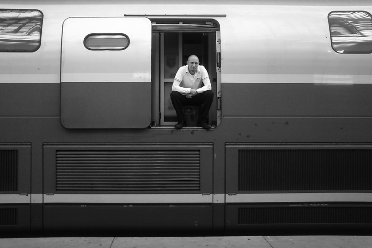 L'employé du TGV | © Gilles Vanderstraeten