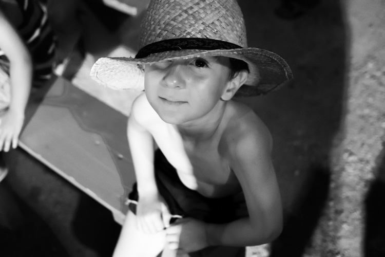 L'enfant au chapeau | Festi'Drôle 2015 | © Gilles Vanderstraeten